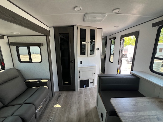2026 Coachmen Northern Spirit 2560RK - Image 20