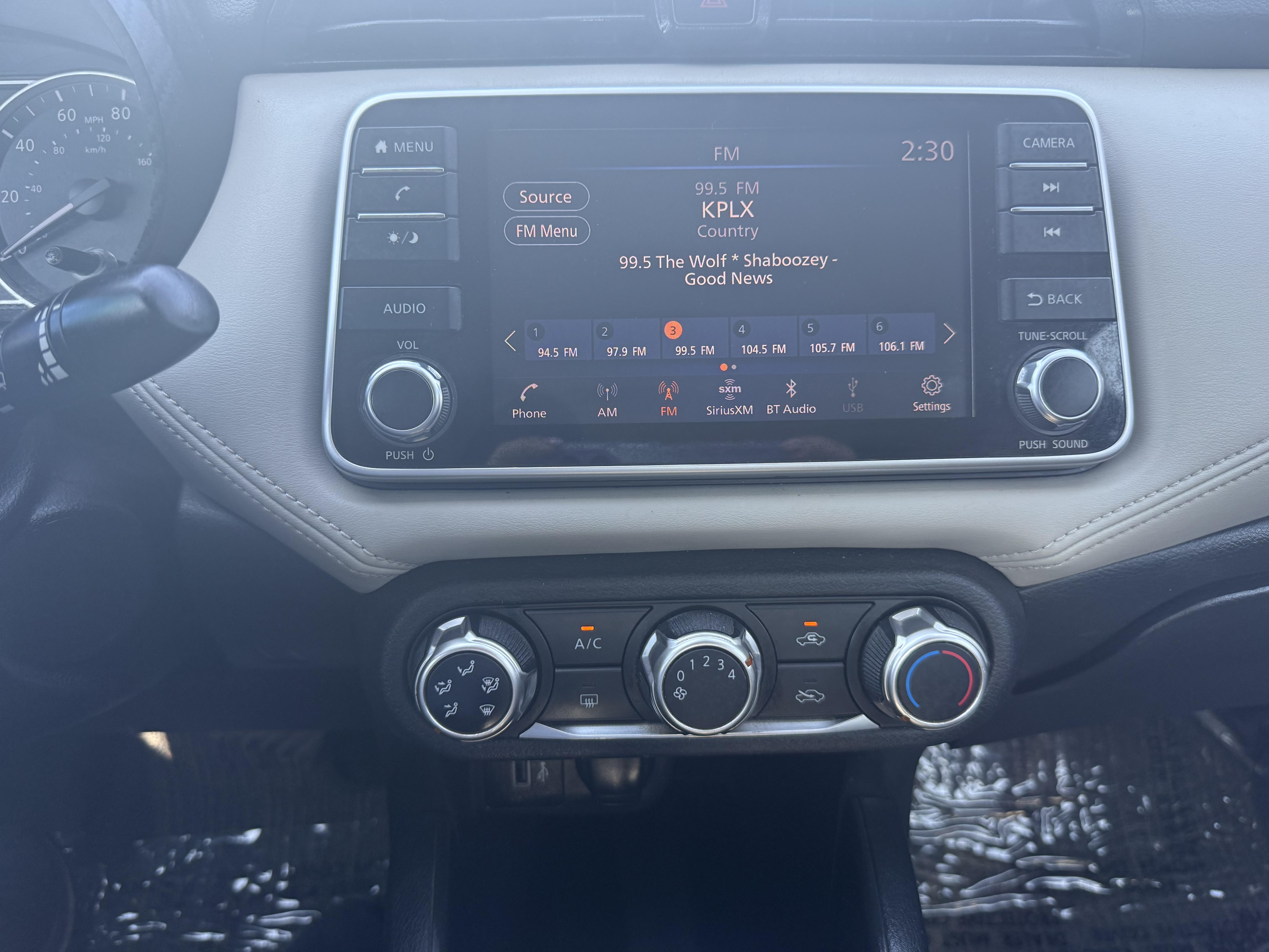 2020 Nissan VERSA Sedan 4D SV I4 - Image 6