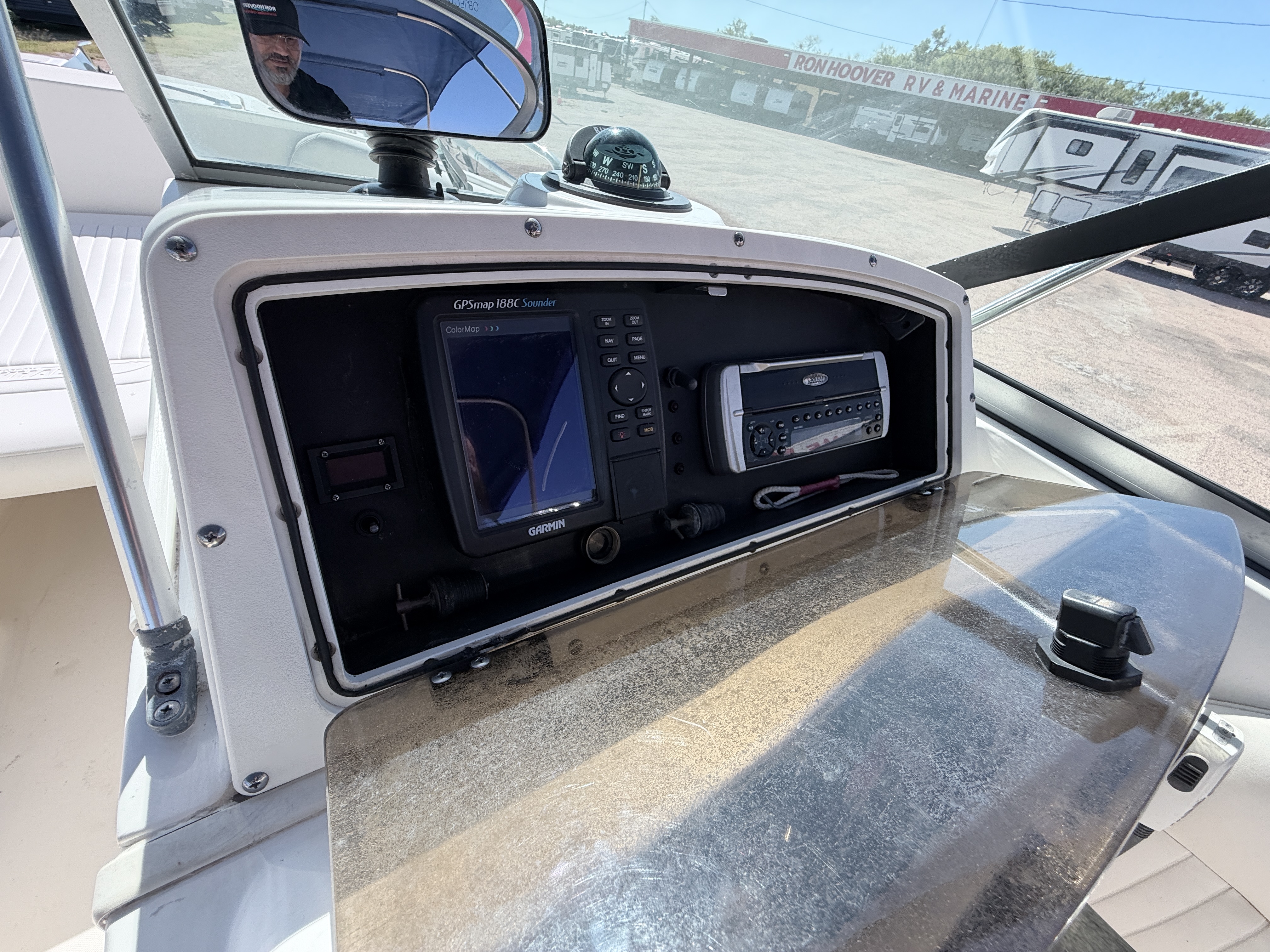 2003 BOSTON WHALER 210 VENTURA - Image 21
