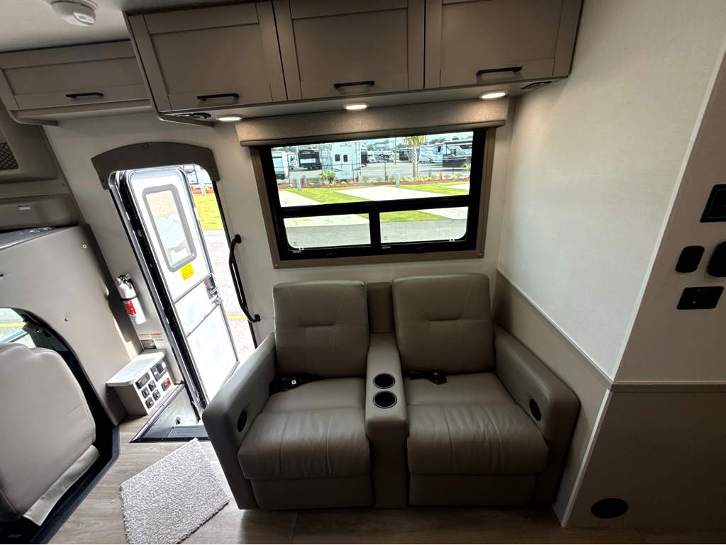 2027 JAYCO REDHAWK 27G - Image 16