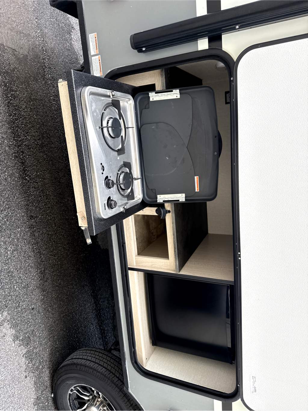 2023 COACHMEN APEX NANO 186 BH - Image 5