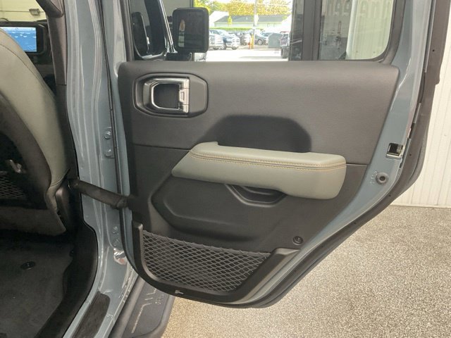 2025 Jeep Gladiator Sport S 4x4 - Image 23