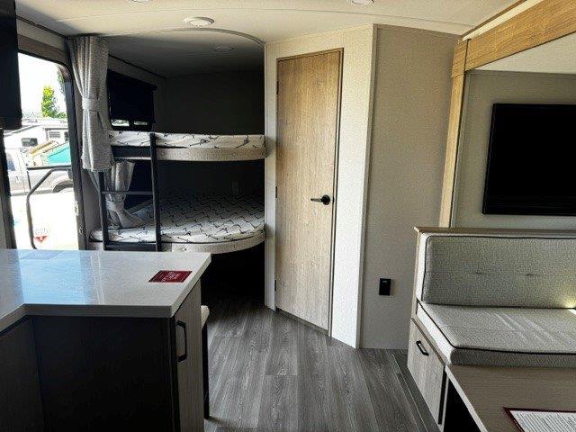 2026 Grand Design Imagine 2470BH - Image 13
