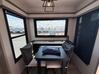 2026 JAYCO NORTH POINT 382FLRB - Image 21