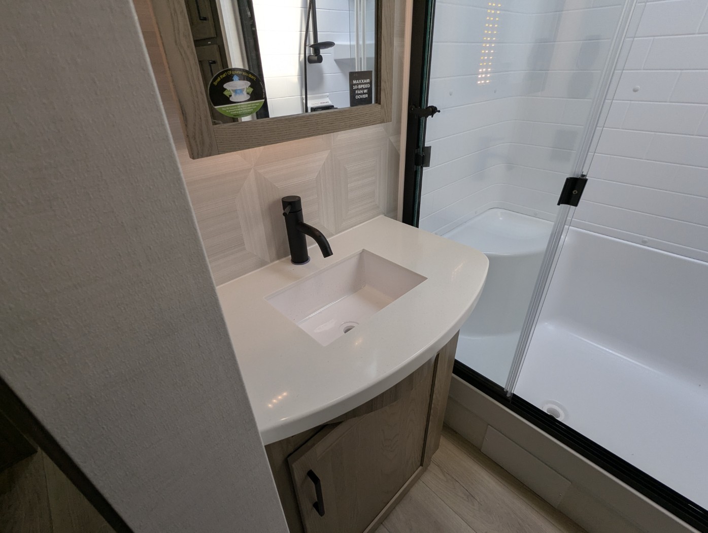 2026 Forest River Rockwood Signature 8339FK - Image 23