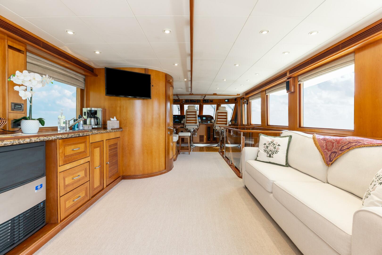 2007 President Tri-Deck - Image 37
