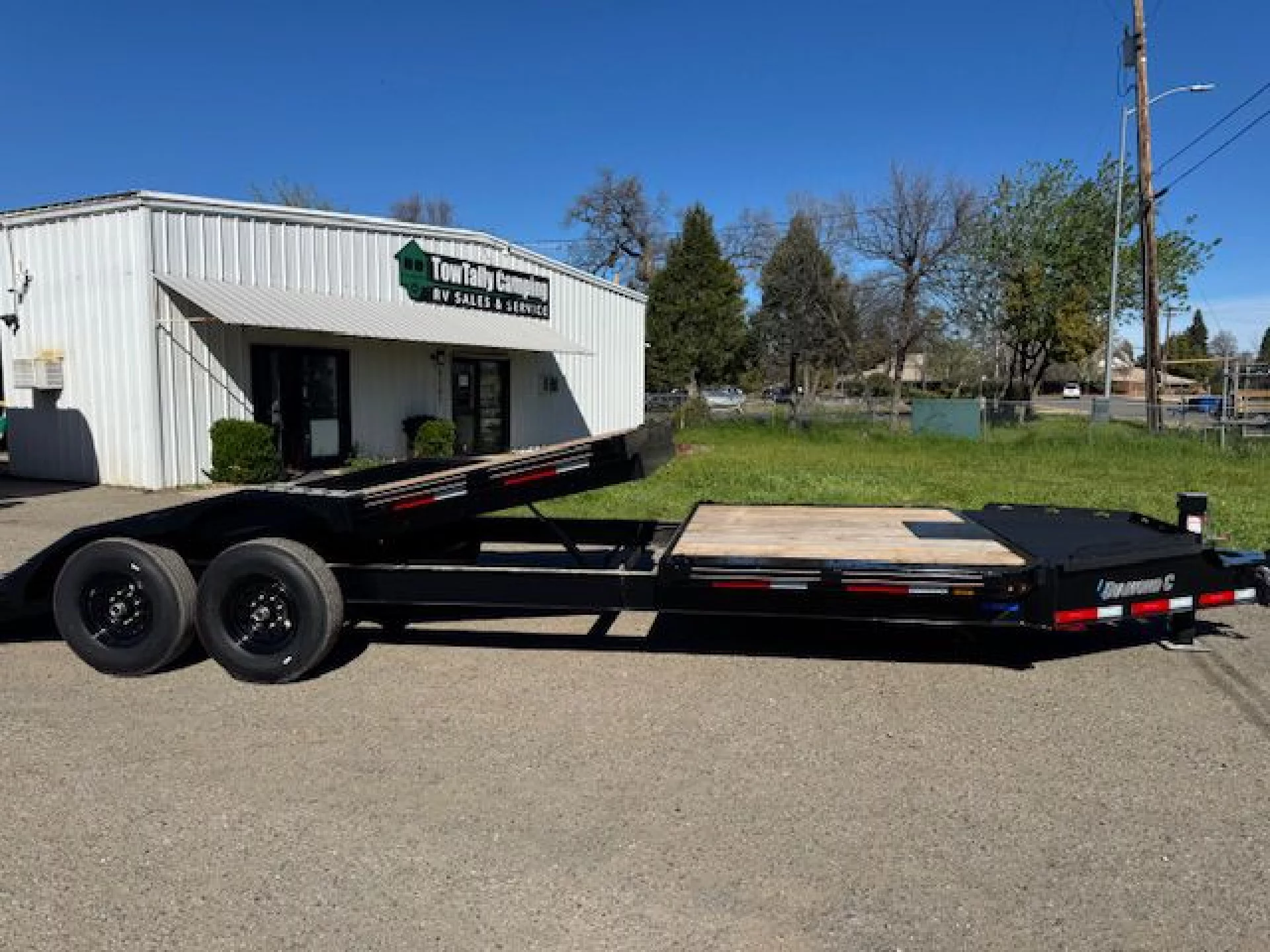 2026 DIAMOND C TRAILERS DIAMOND C HXD 207 L24X102 14,900 K PRO TILT - Image 7