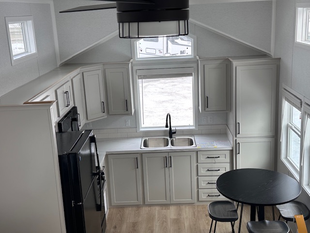 2026 Kropf Lakeside 8155 - Image 23