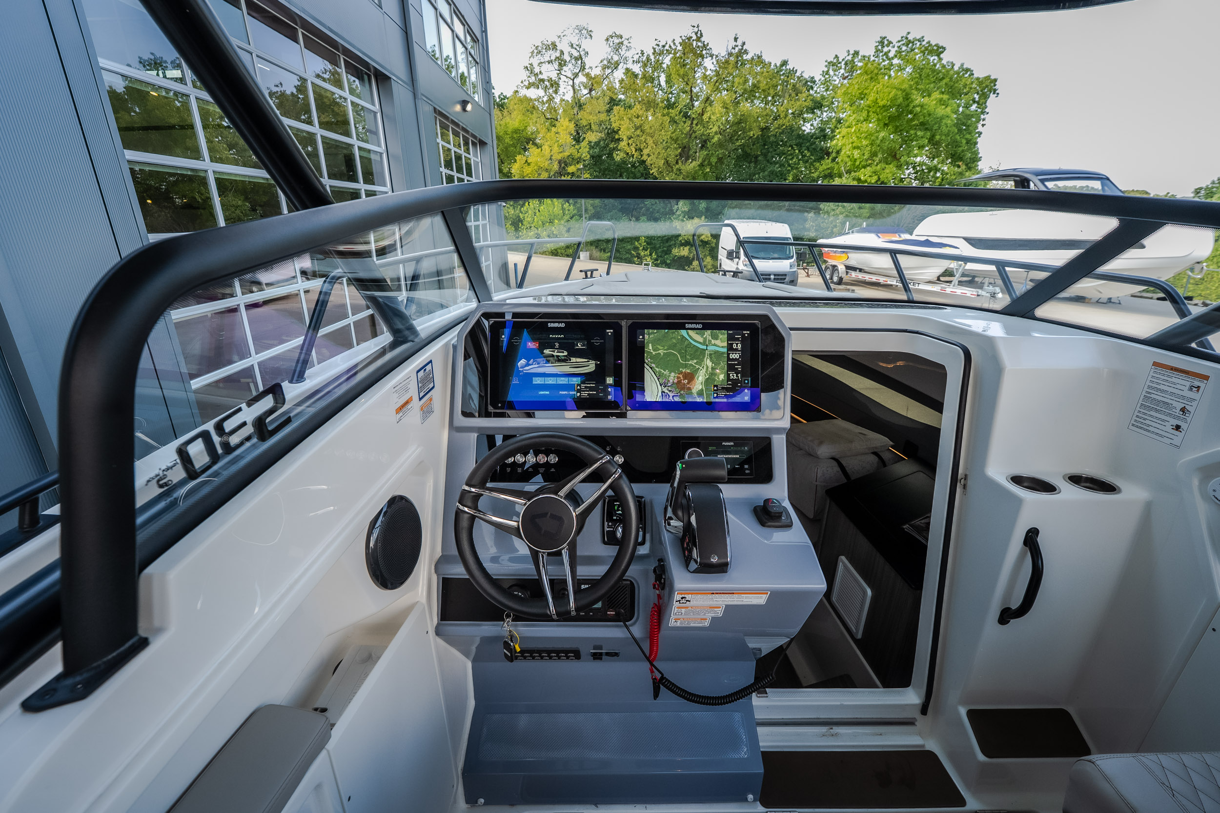 2025 Navan S30 - Image 28