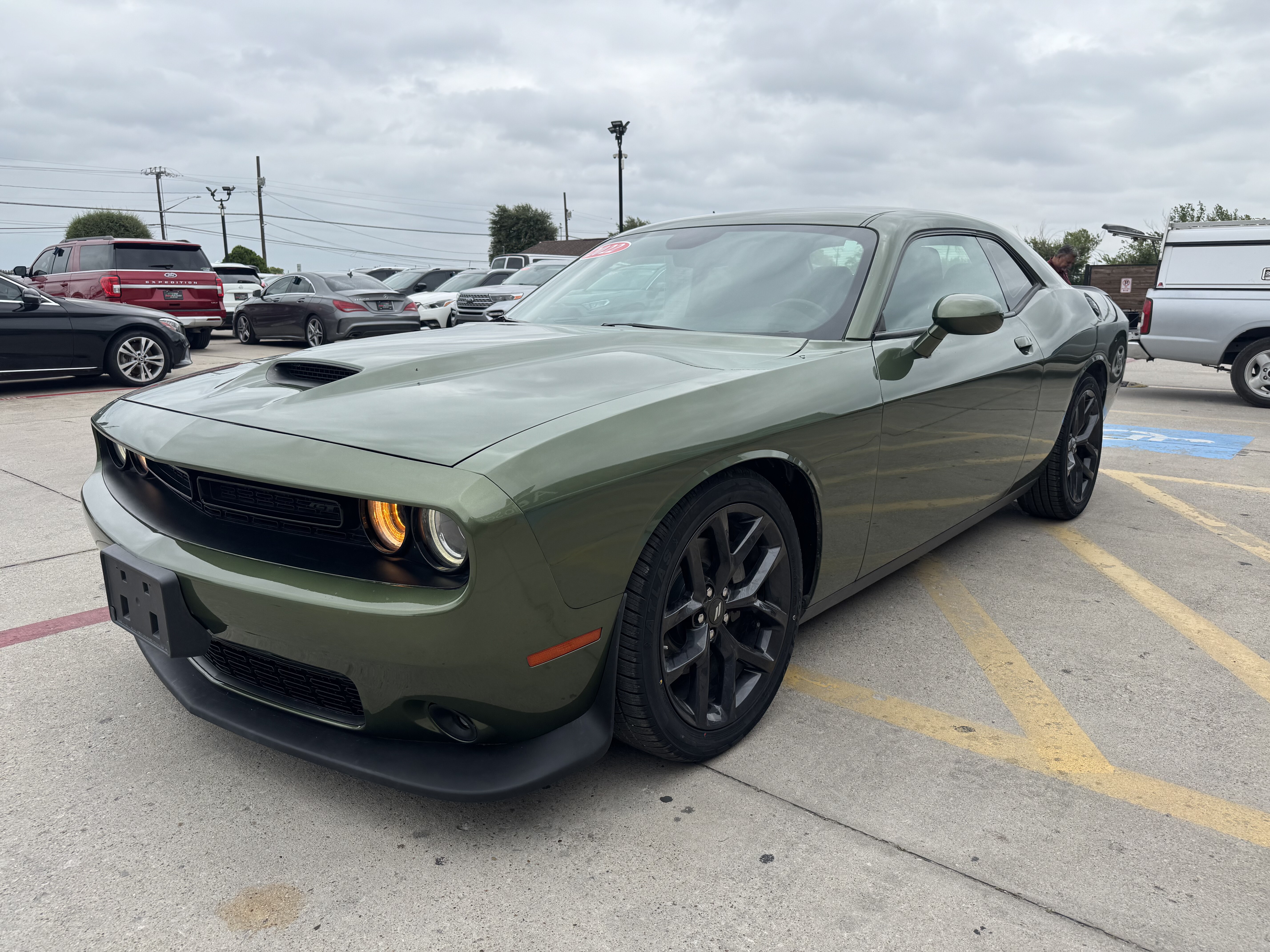 2022 Dodge CHALLENGER Coupe 2D GT - Image 4