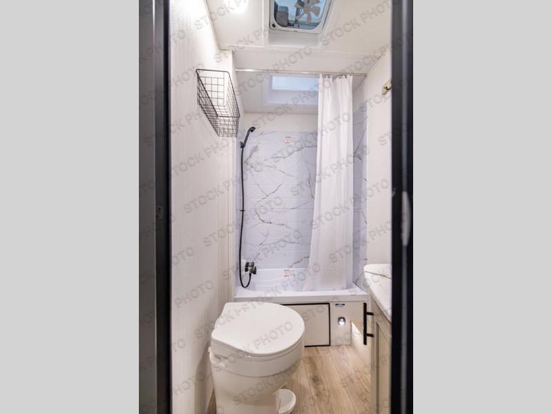 2026 COACHMEN 5270BHS - Image 6