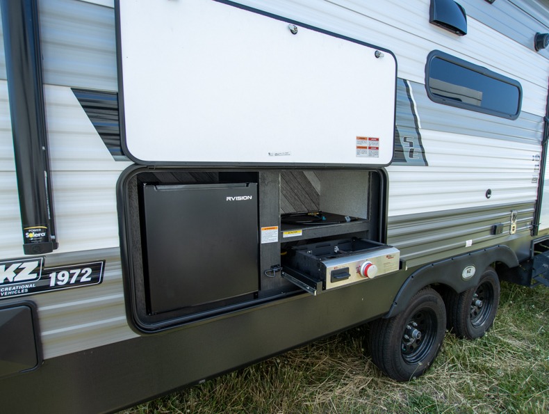 2022 KZ RV Sportsmen SE 231BHKSE - Image 2