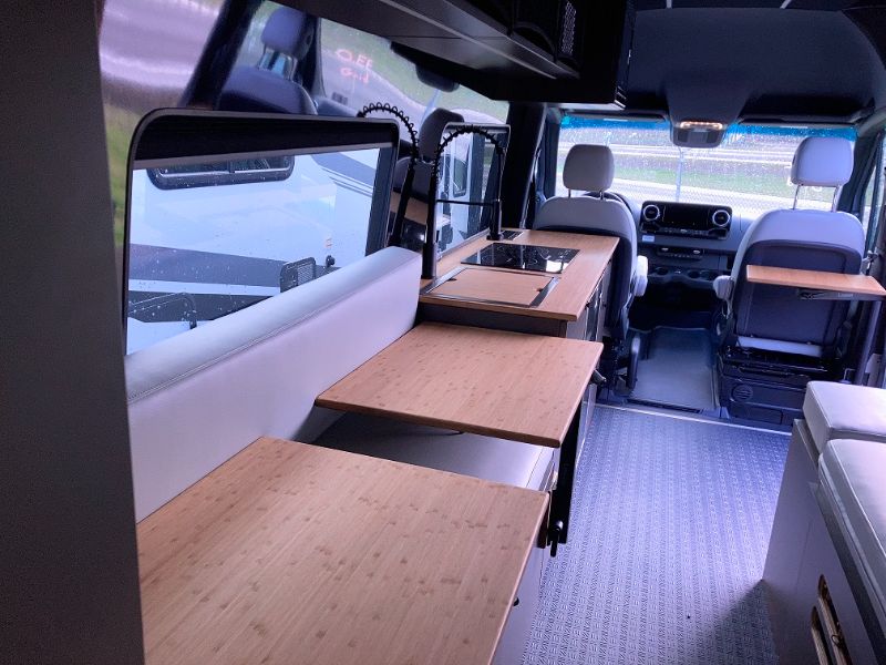 2025 27North Venture Van 170 - Image 31