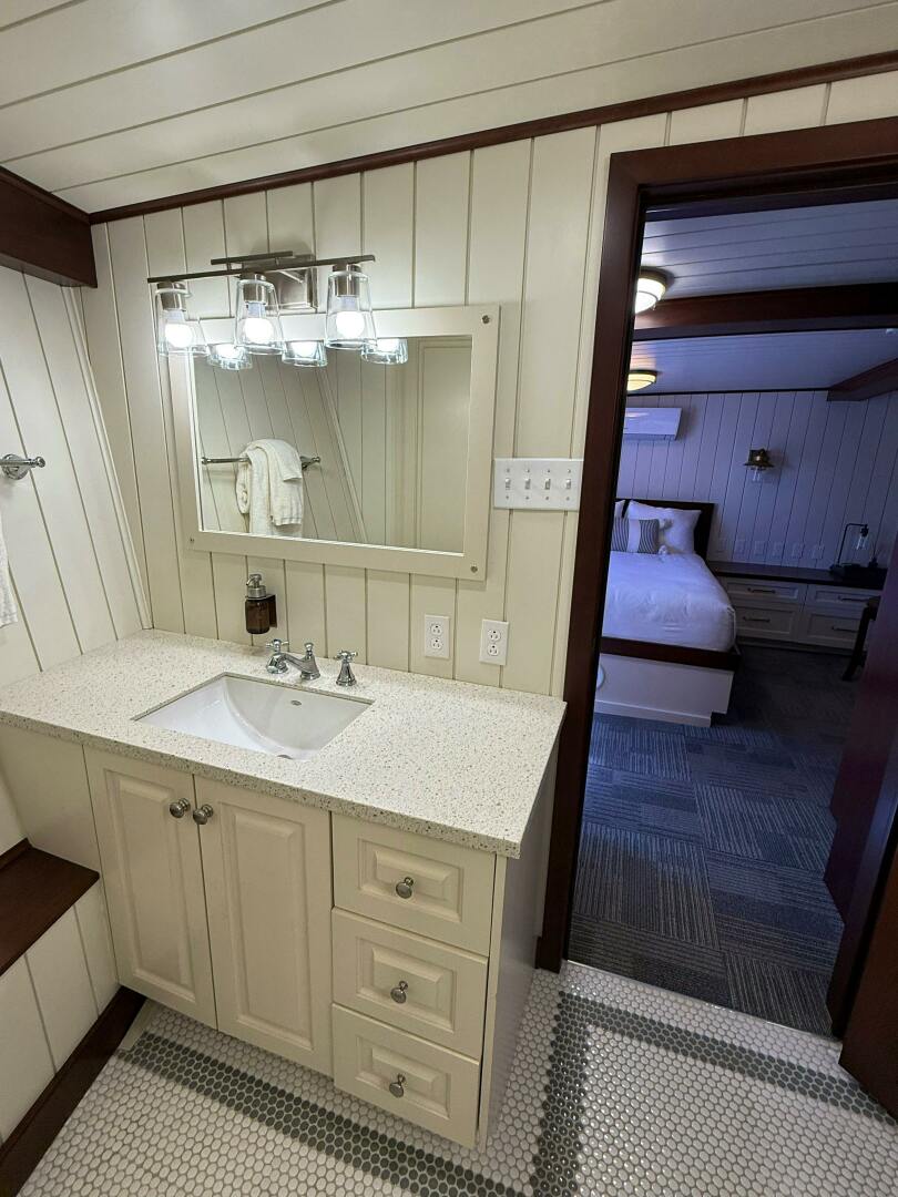 2021 Custom Glovertown Shipyard - Image 38