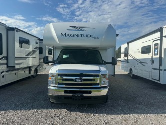 2027 THOR MOTOR COACH MAGNITUDE GA31 - Image 21