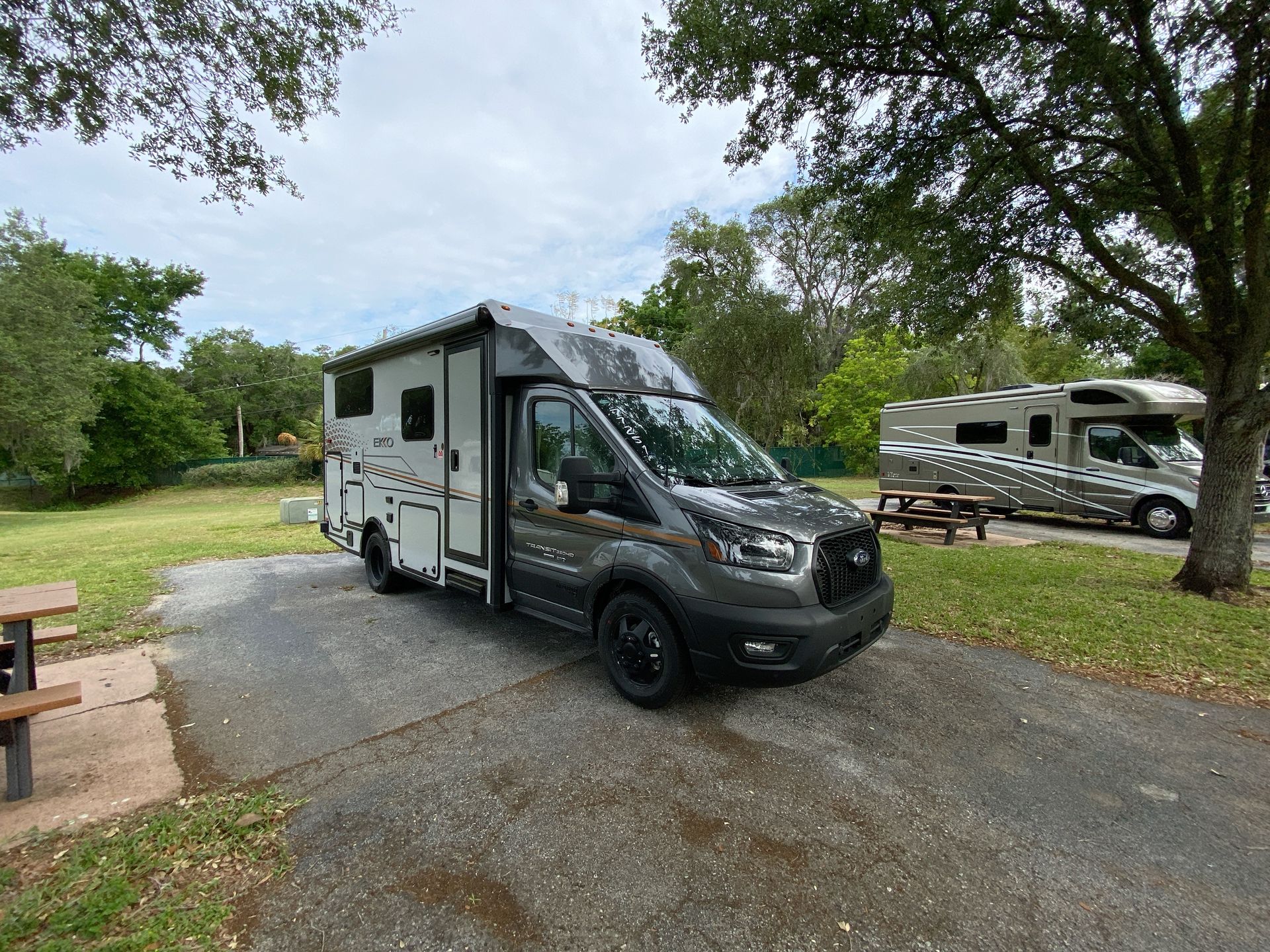 2024 Winnebago EKKO