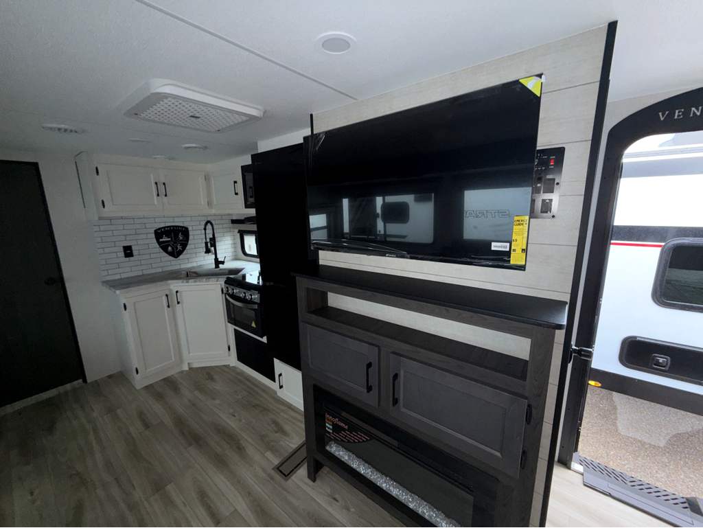 2026 VENTURE RV STRATUS 261VRB - Image 11