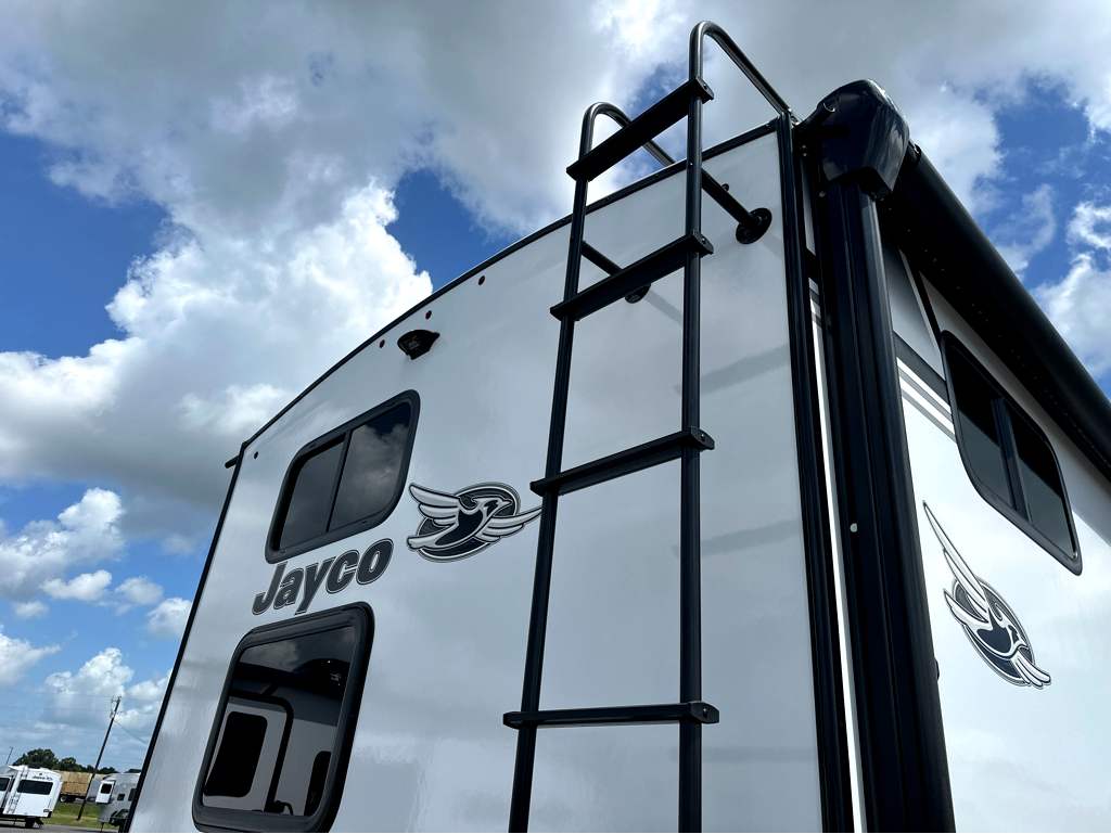 2027 JAYCO JAY FEATHER 29QBH - Image 5