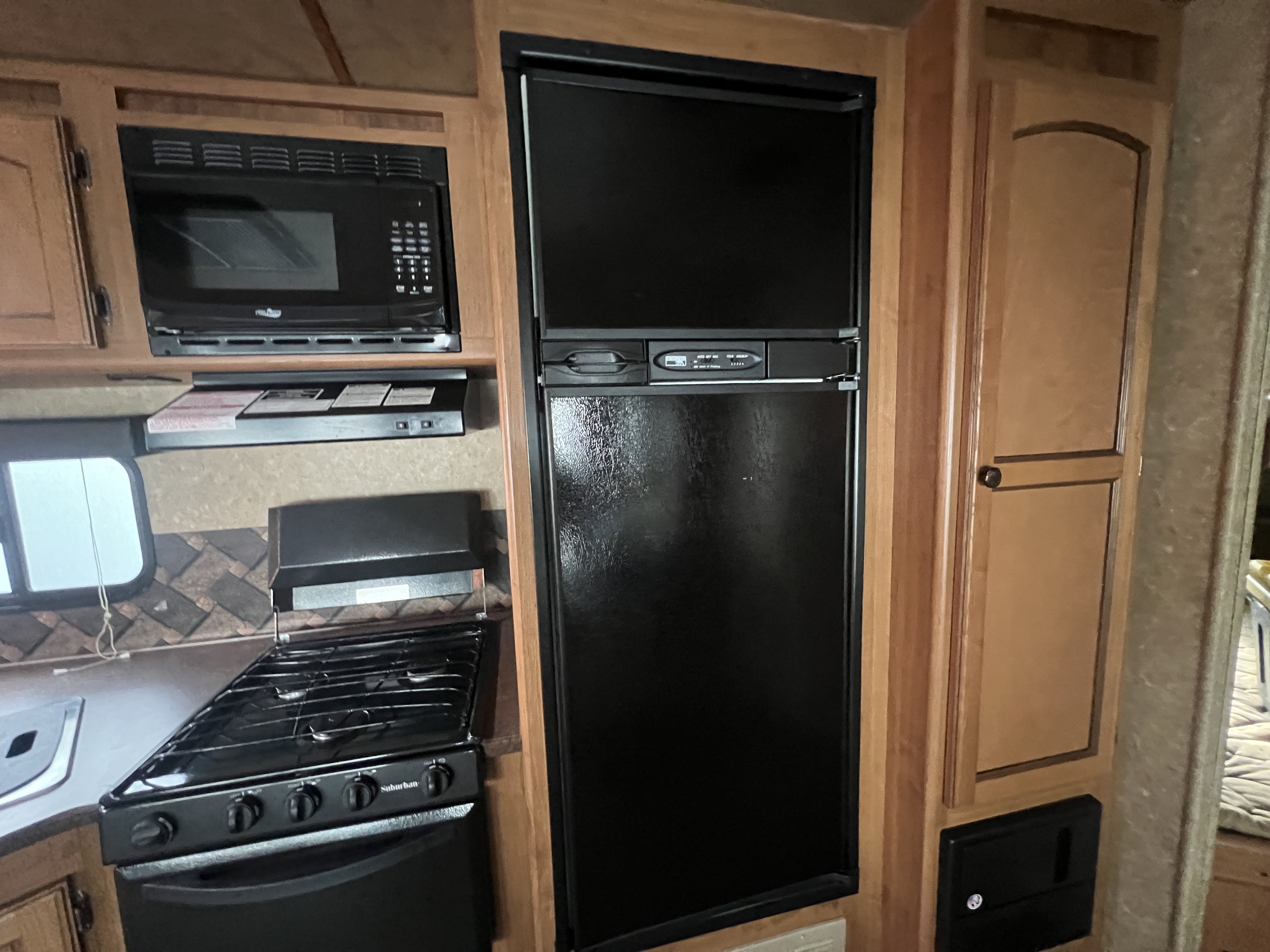 2015 CrossRoads SUNSET TRAIL 28BH HMS - Image 22