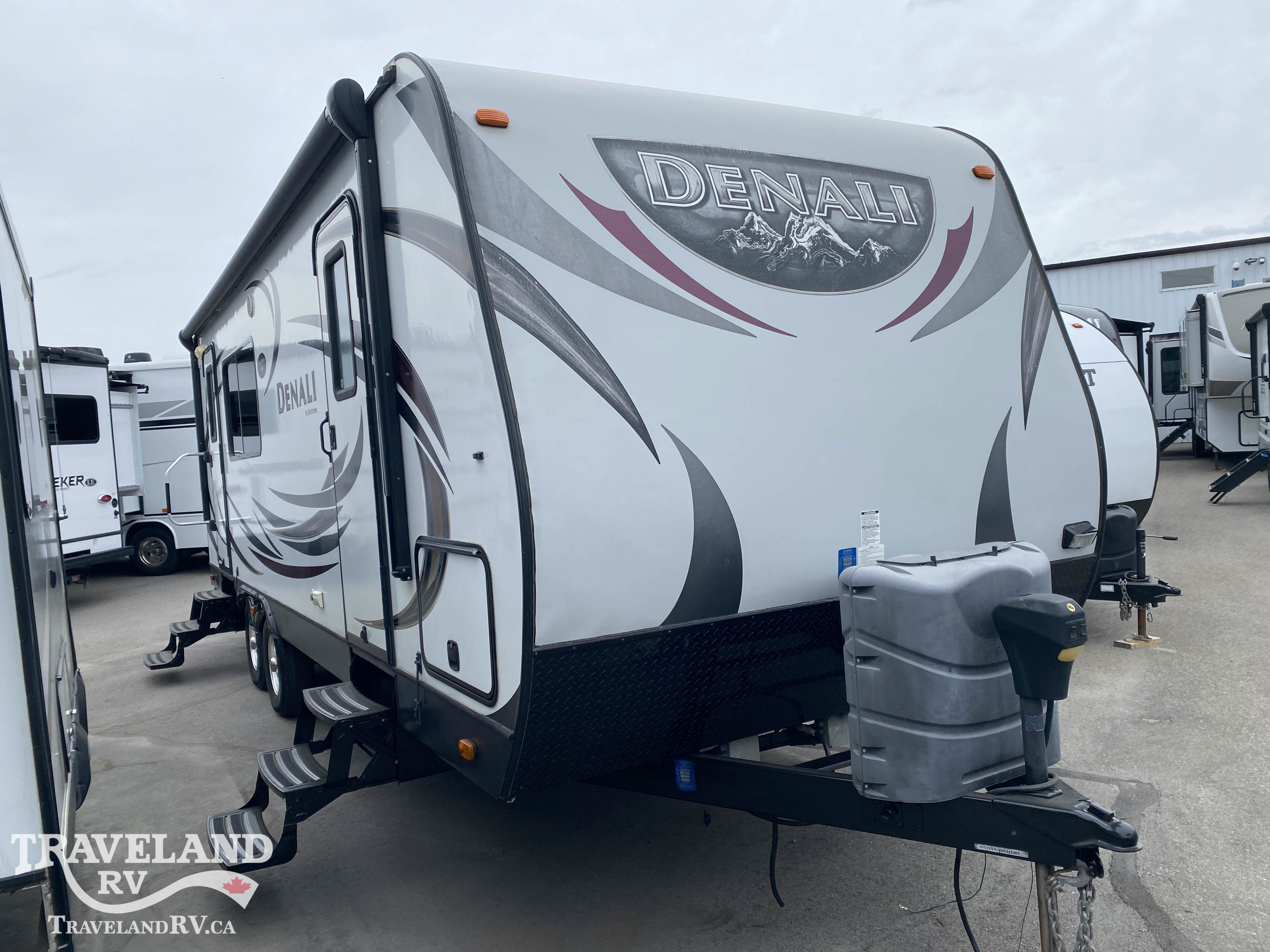 2014 Dutchmen Denali 2461RK Trail Edition - Image 1