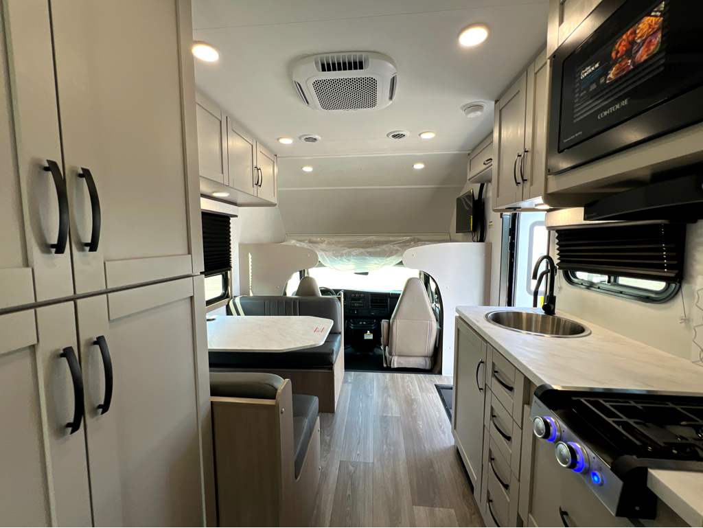 2027 ENTEGRA COACH ODYSSEY SE 22C - Image 20