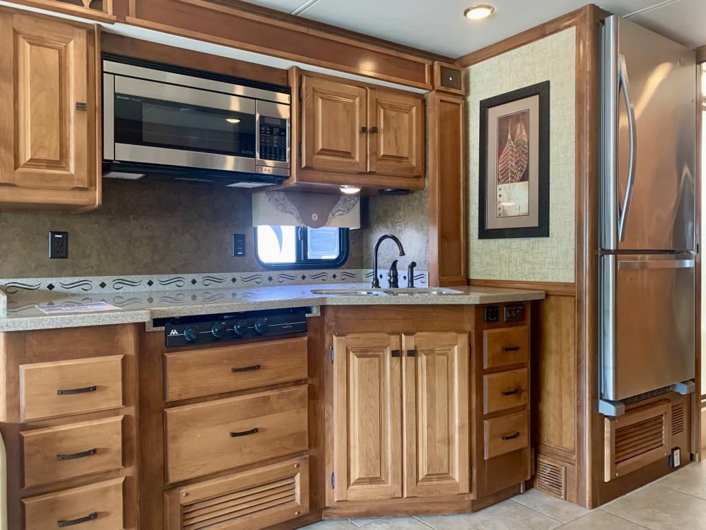 2014 ALLEGRO 36QSA - Image 19