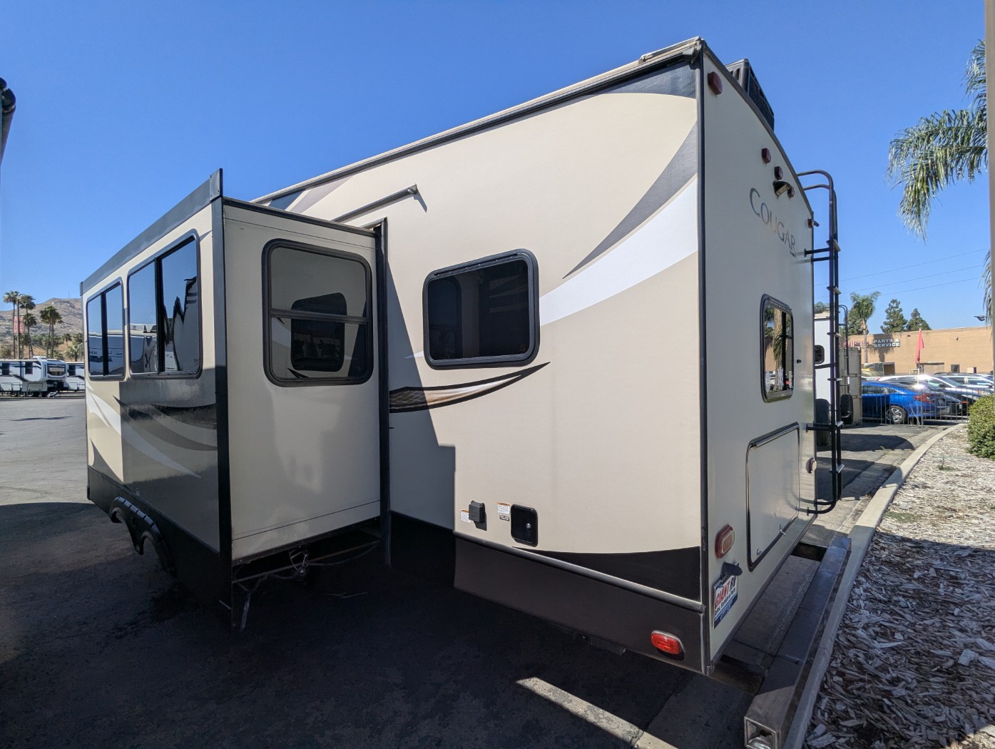 2019 Keystone Cougar Half-Ton West 29RDBWE - Image 9