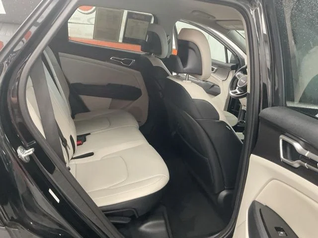 2023 Kia Sportage Utility 4D EX 2WD - Image 24