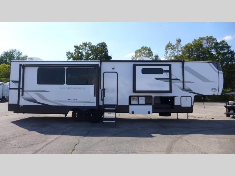 2026 Forest River Sandpiper 3800RK - Image 3