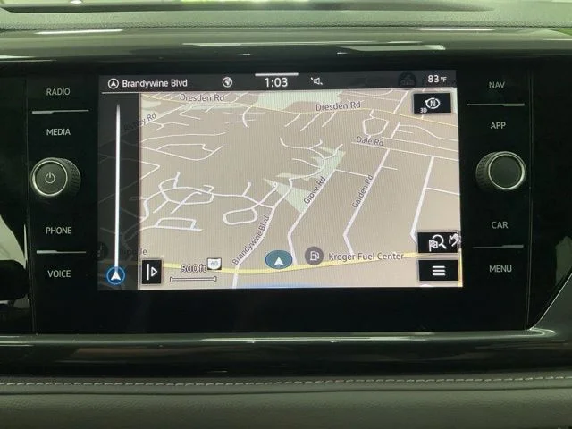 2022 Volkswagen Taos Utility 4D SEL 2WD - Image 17