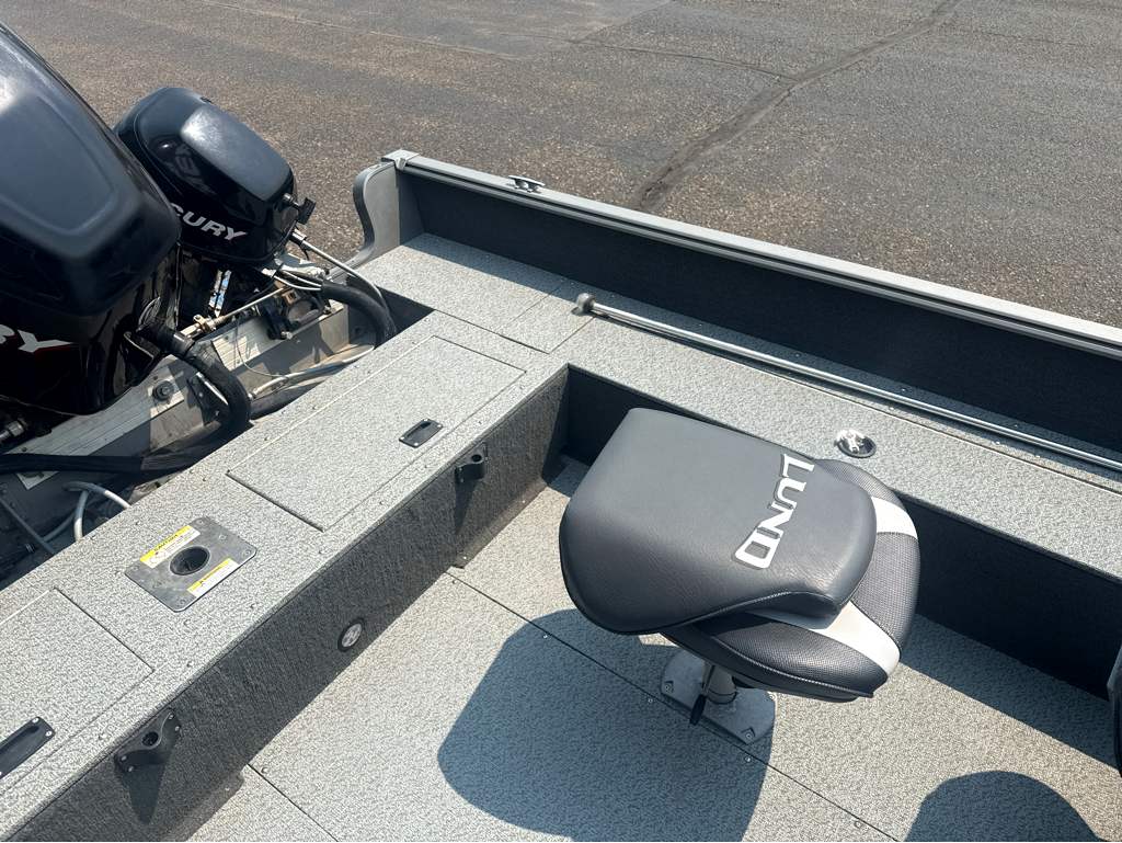 2012 Lund 1875 Impact - Image 11