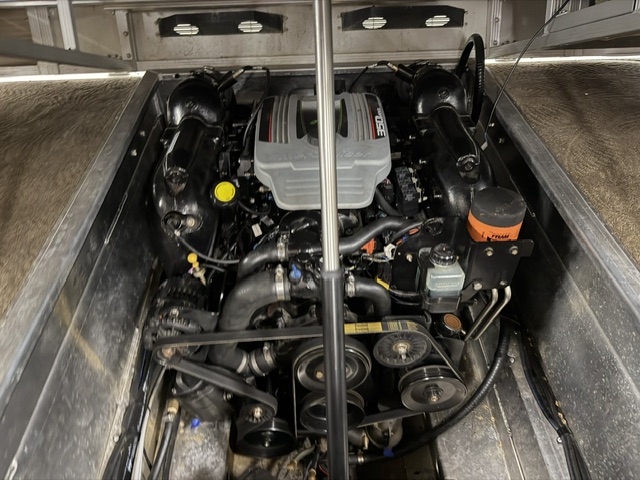 2013 Bennington 2575 GLI Standard - Image 22