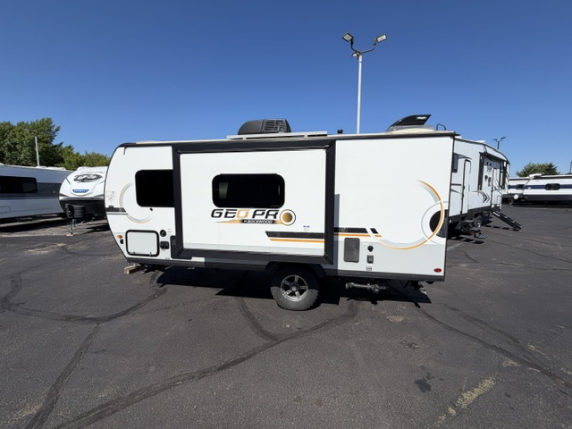 2022 Forest River Rockwood Geo Pro G19FBS - Image 3