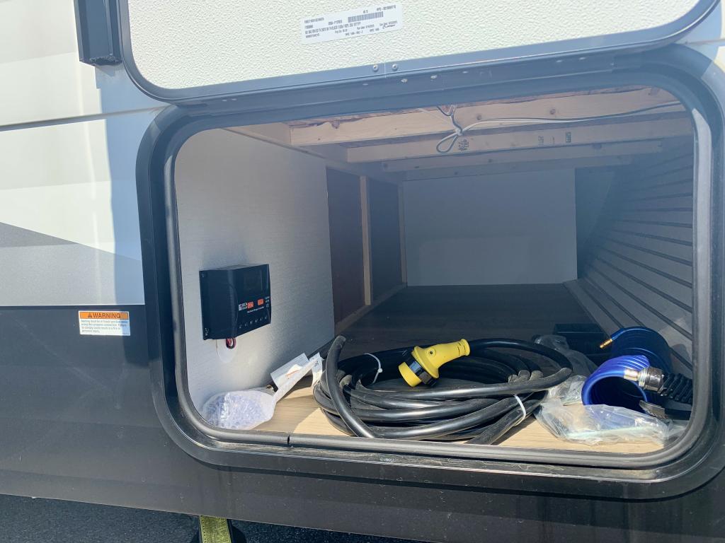 2026 COACHMEN 160RE - Image 18