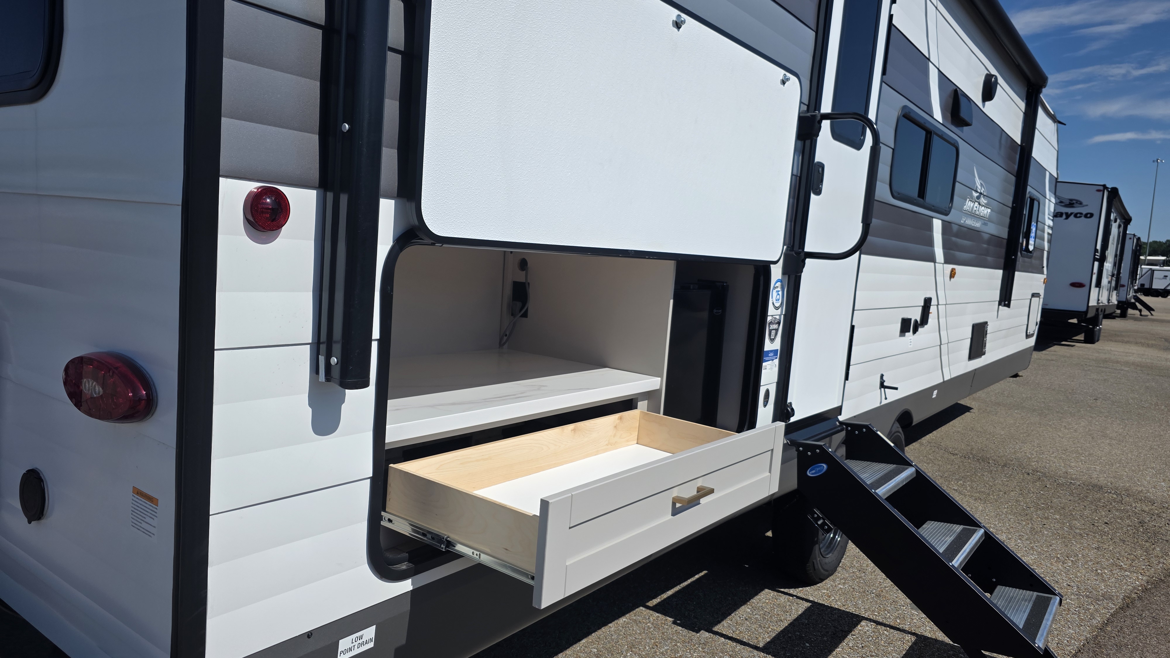 2027 JAYCO JAY FLIGHT 263BHS - Image 6