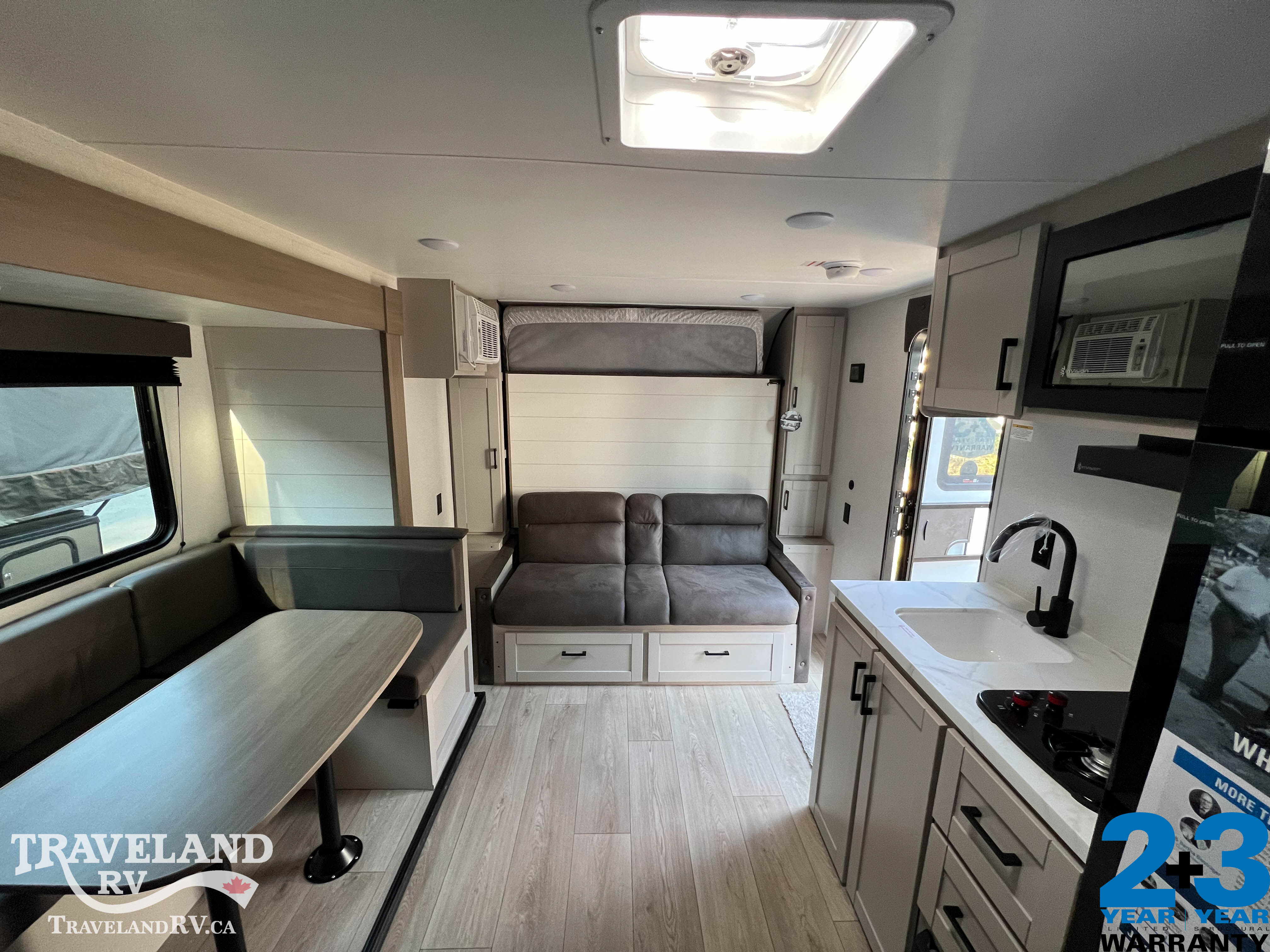 2027 Jayco Jay Flight SLX 197MBW - Image 4