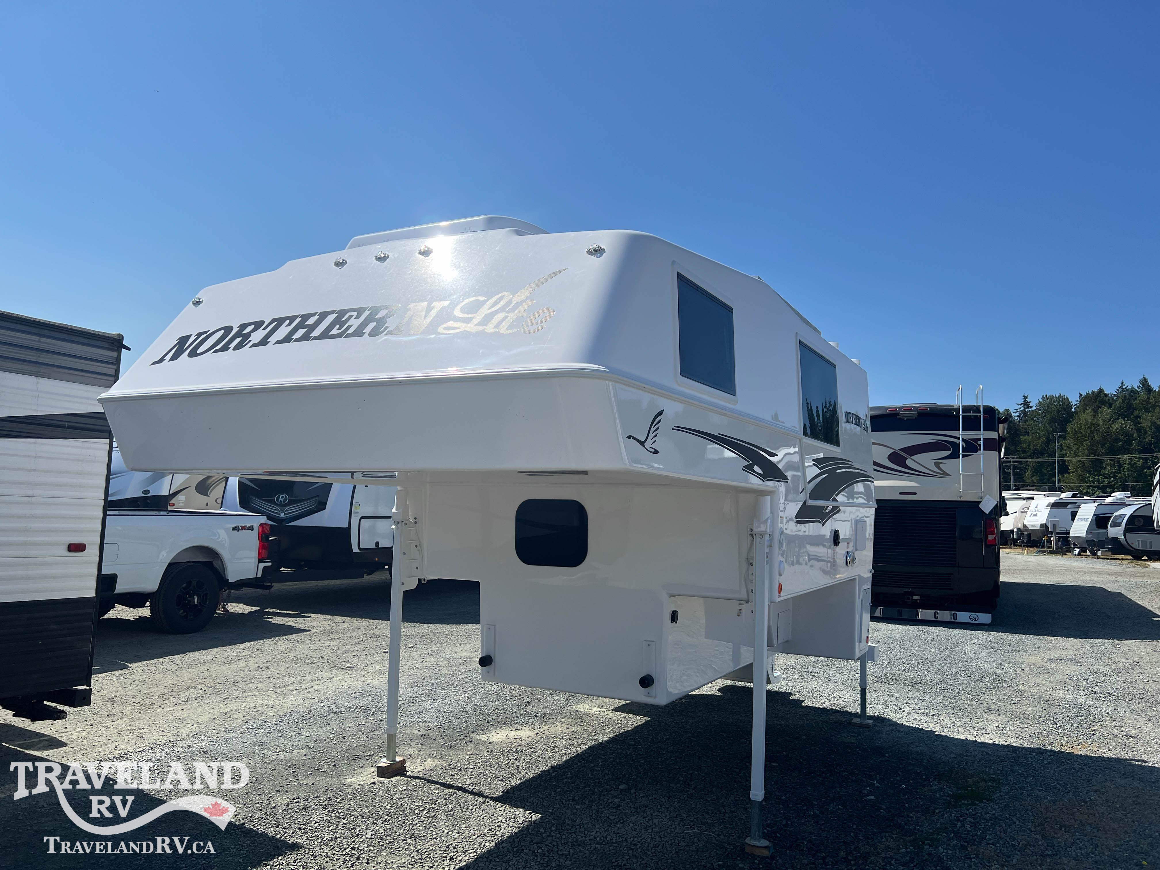 2027 NORTHERN LITE SPORTSMAN PLUS 8-11 WET BATH - Image 4