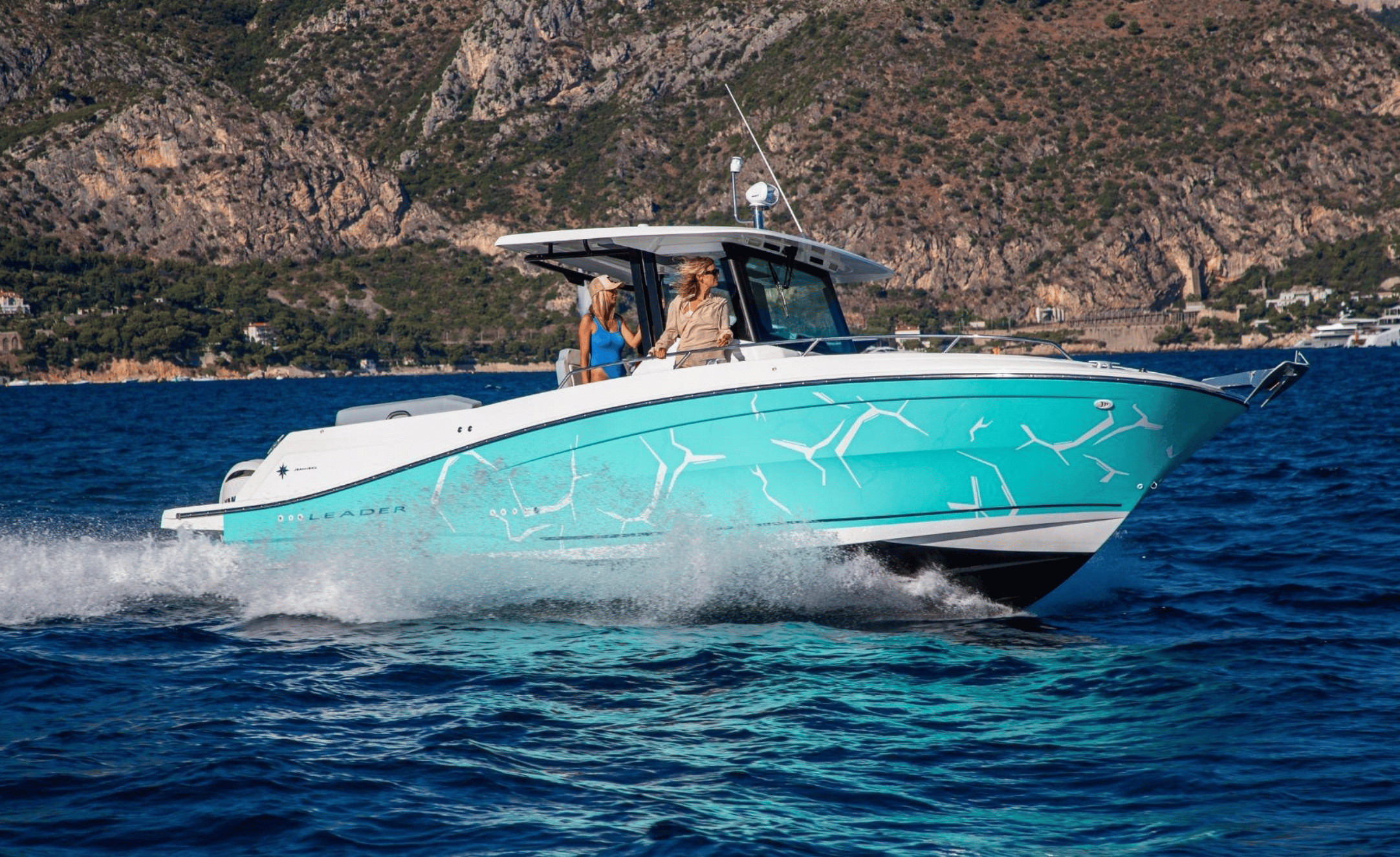 2027 Jeanneau Leader 9.0CC - Image 6