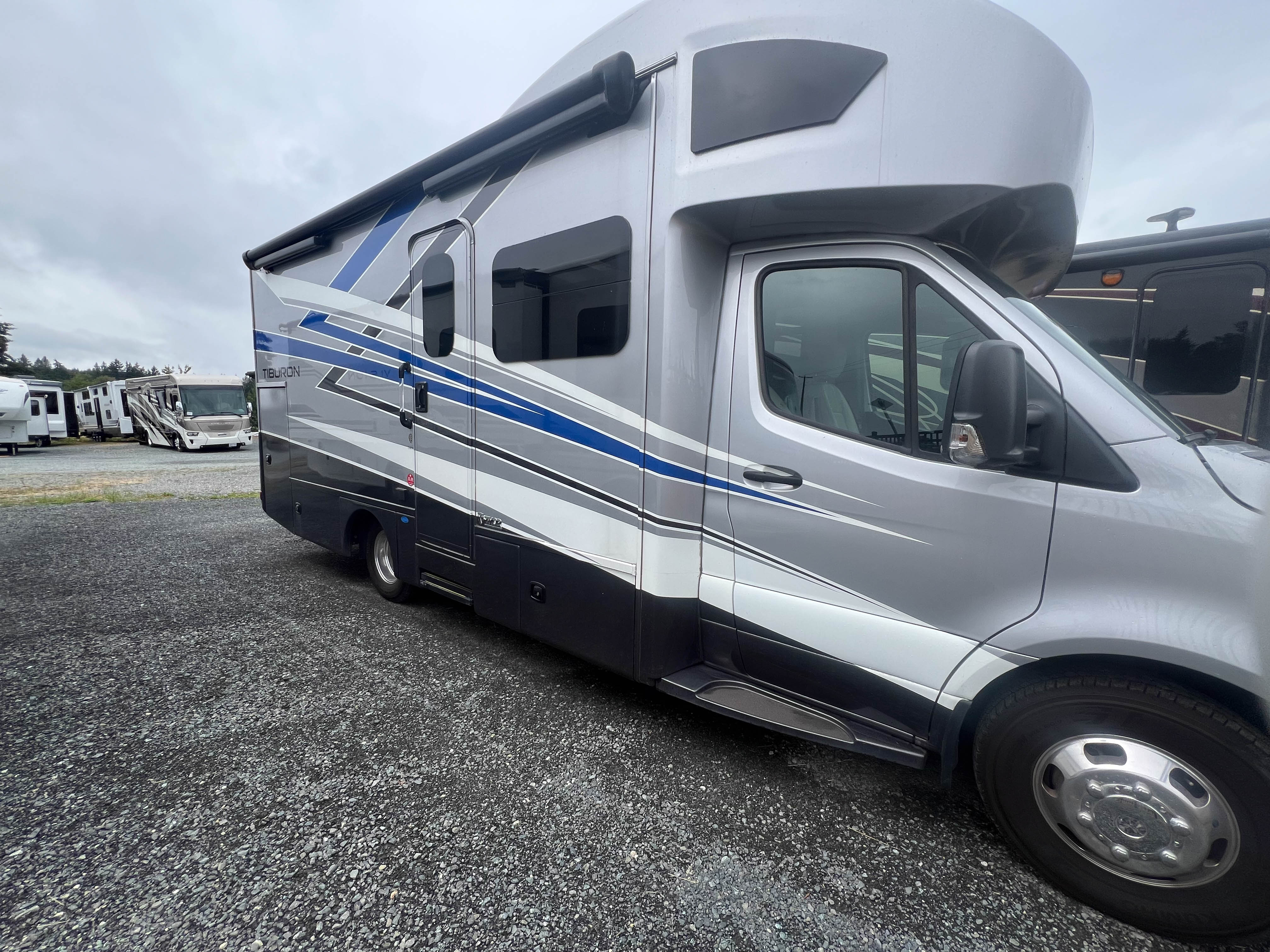 2024 Thor Motor Coach Tiburon 24RW - Image 1