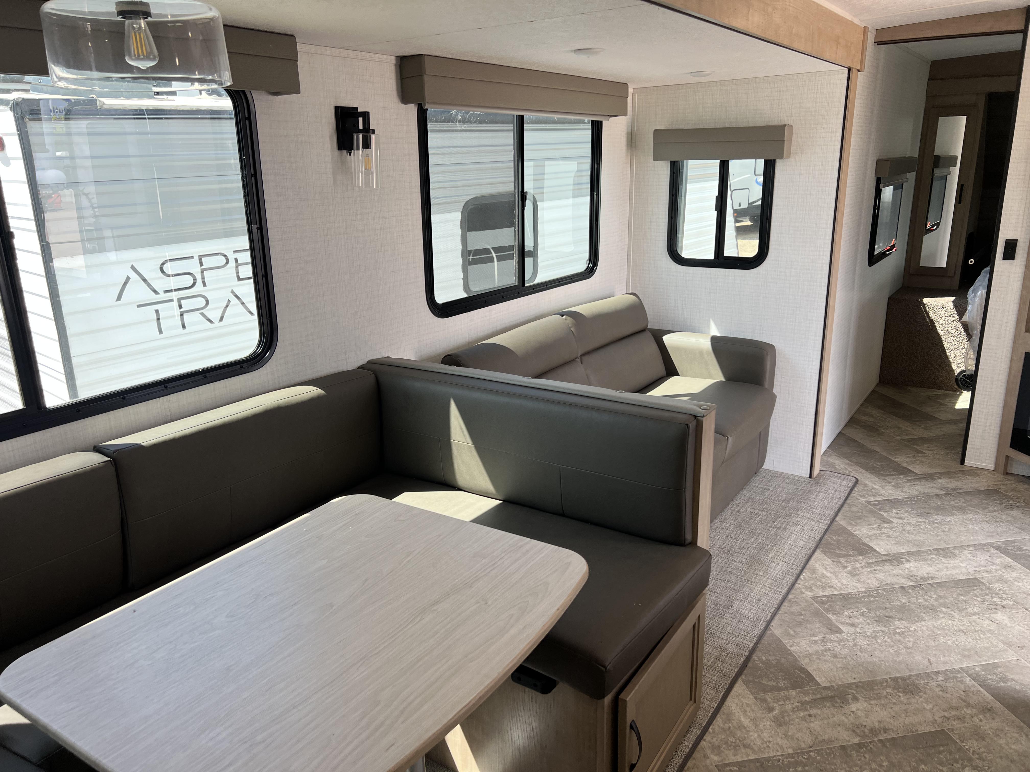 2023 PALOMINO SOLAIRE 294BHS - Image 22
