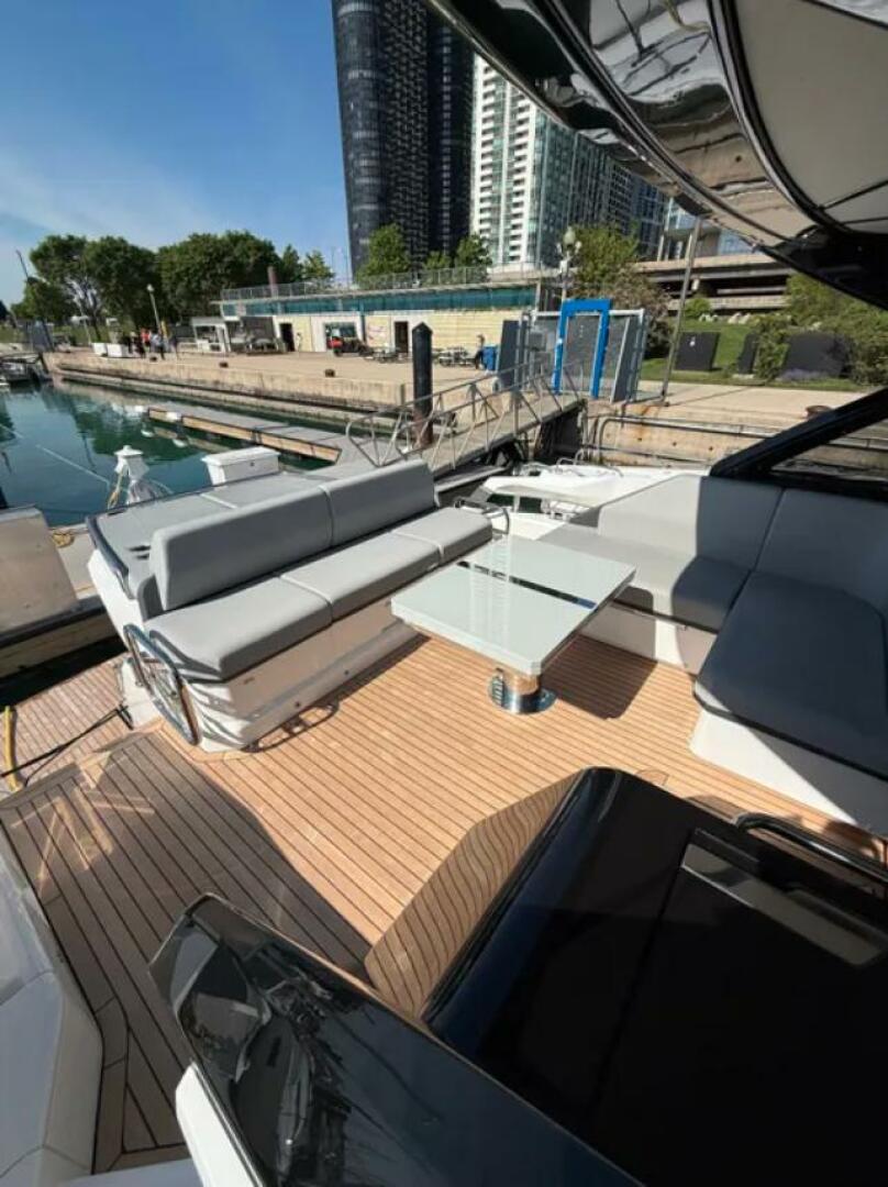 2025 Sunseeker 55 Predator - Image 30