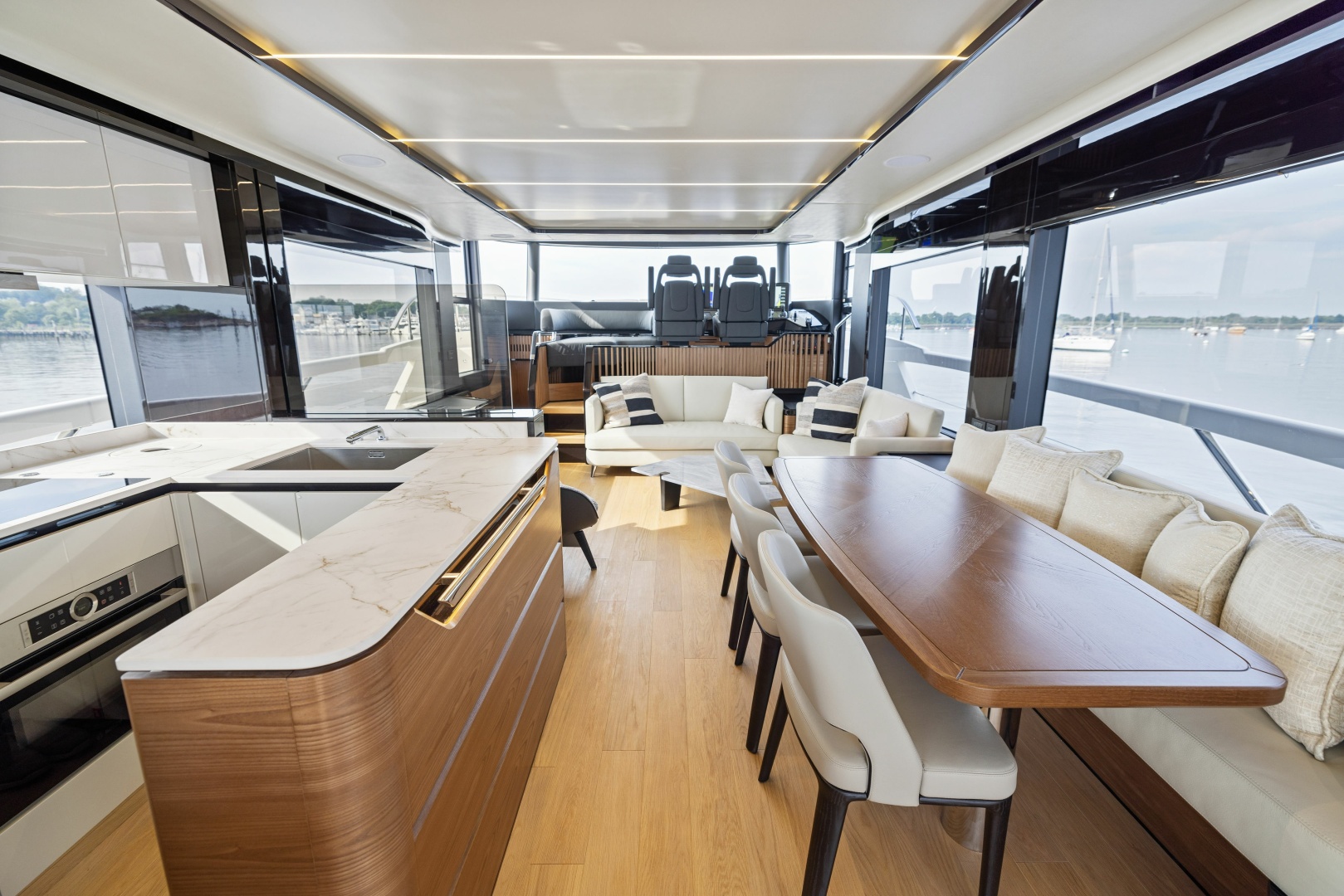 2024 Absolute Navetta 64 - Image 35