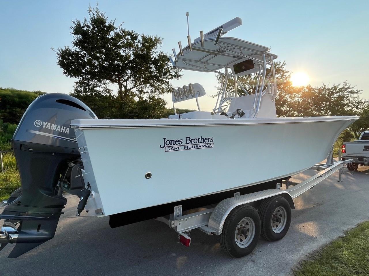 2026 Jones Brothers Cape Fisherman 26 Standard - Image 19