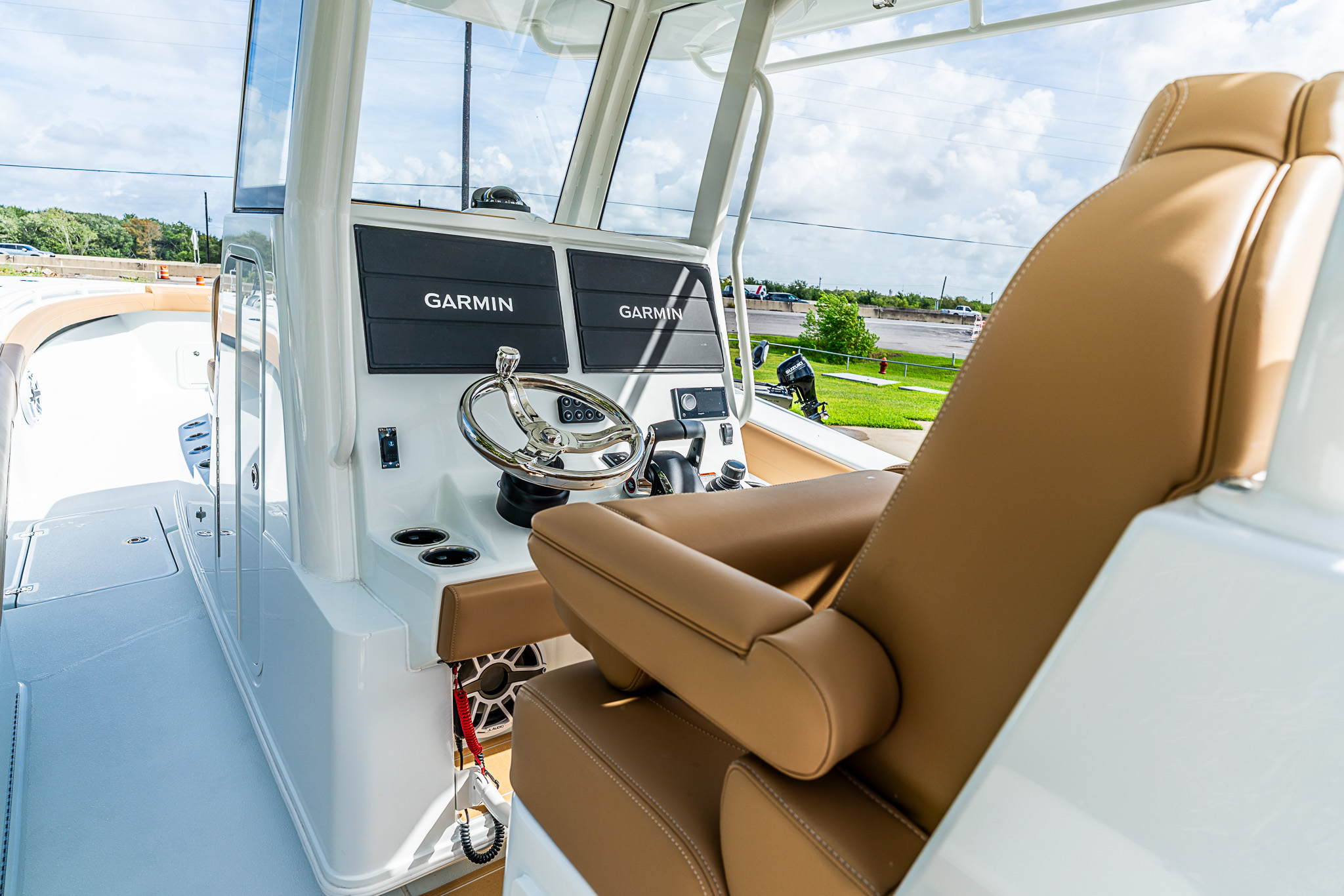 2027 YELLOWFIN 36 OFFSHORE - Image 8