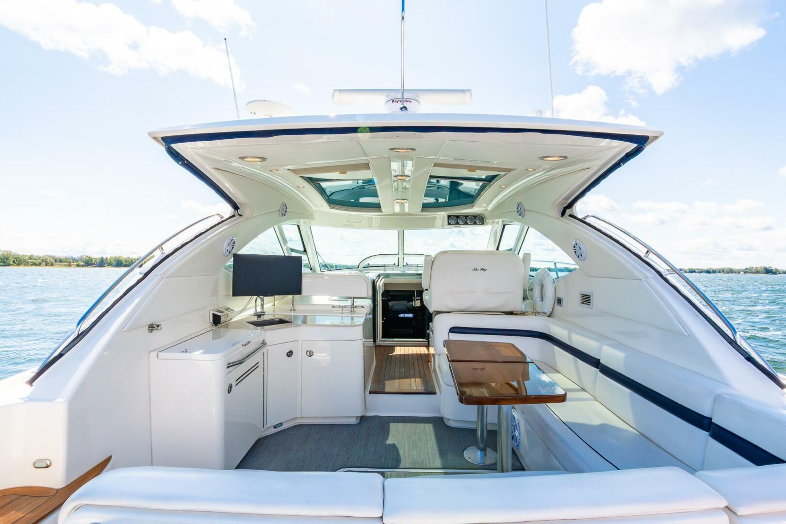 2009 Sea Ray 47 Sundancer - Image 11
