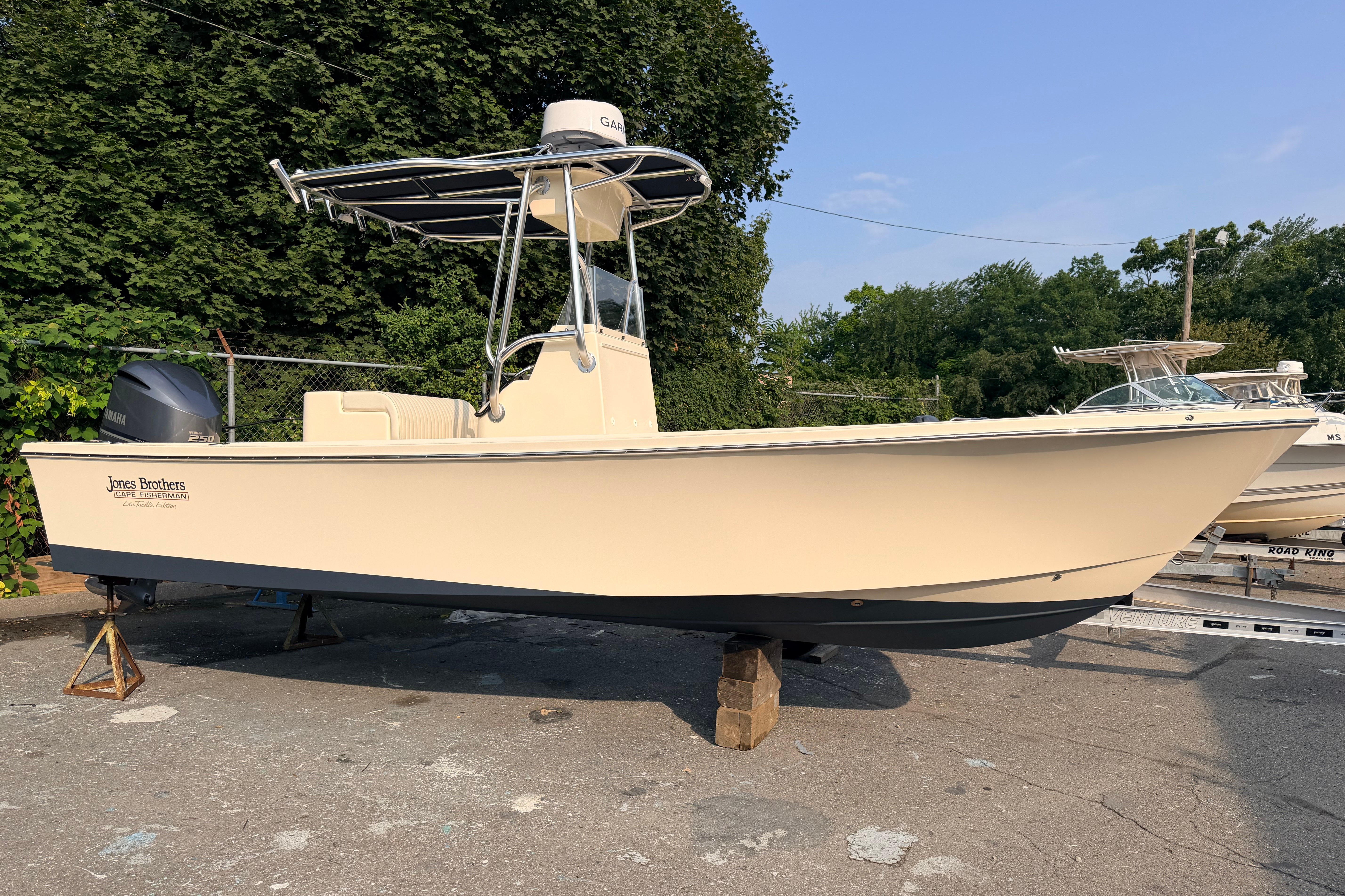 2026 Jones Brothers Cape Fisherman 23 Standard - Image 1