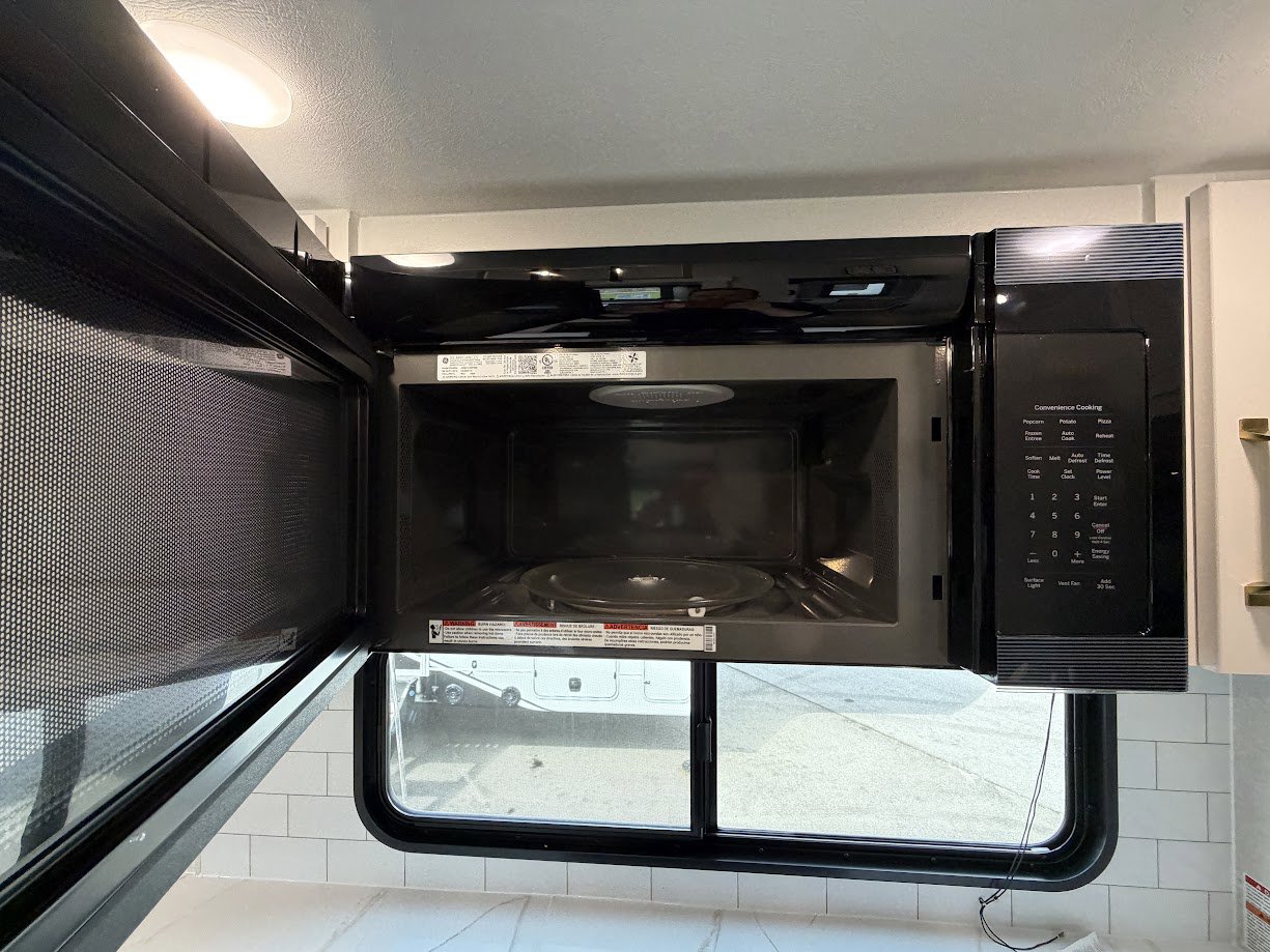 2026 JAYCO EAGLE 335LSTS - Image 28