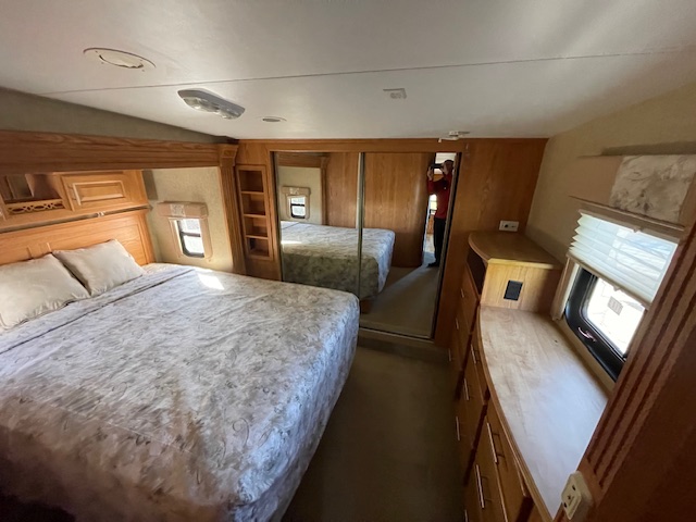 2011 NU-WA HITCHHIKER LS 29.5 FKLS - Image 15
