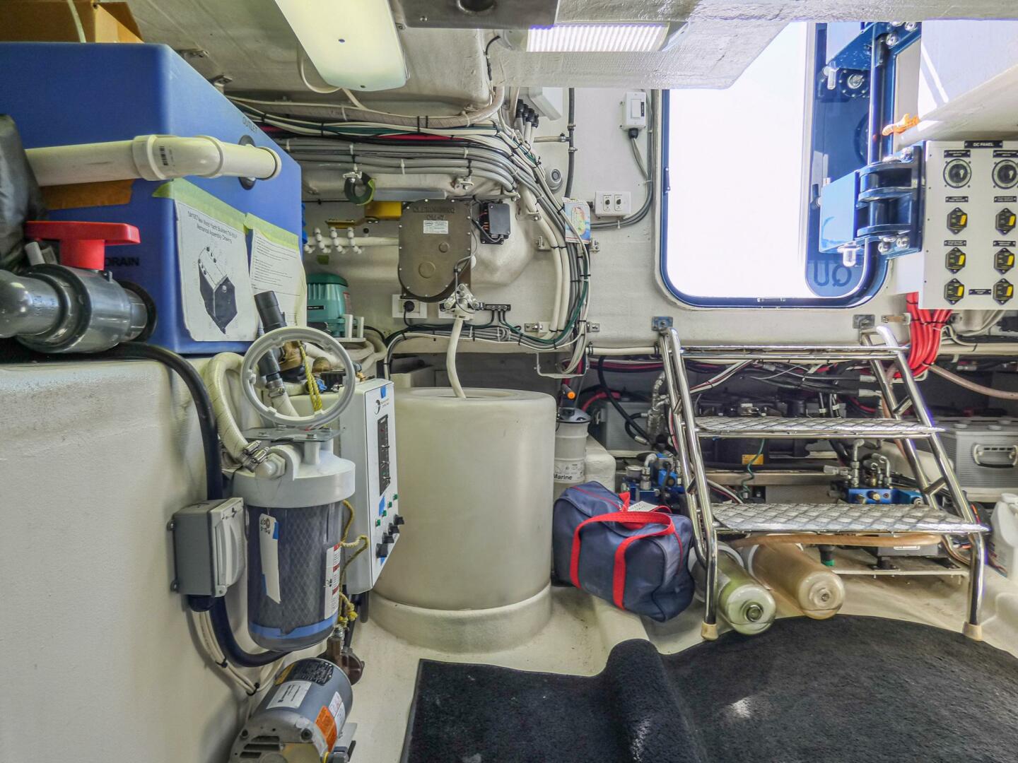 2017 Northern Marine Expedition Motor Yacht - Image 86