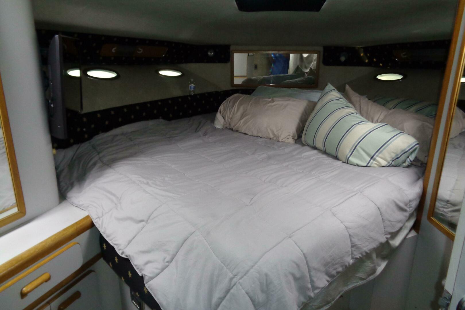 1991 Sea Ray 480 Sundancer - Image 67
